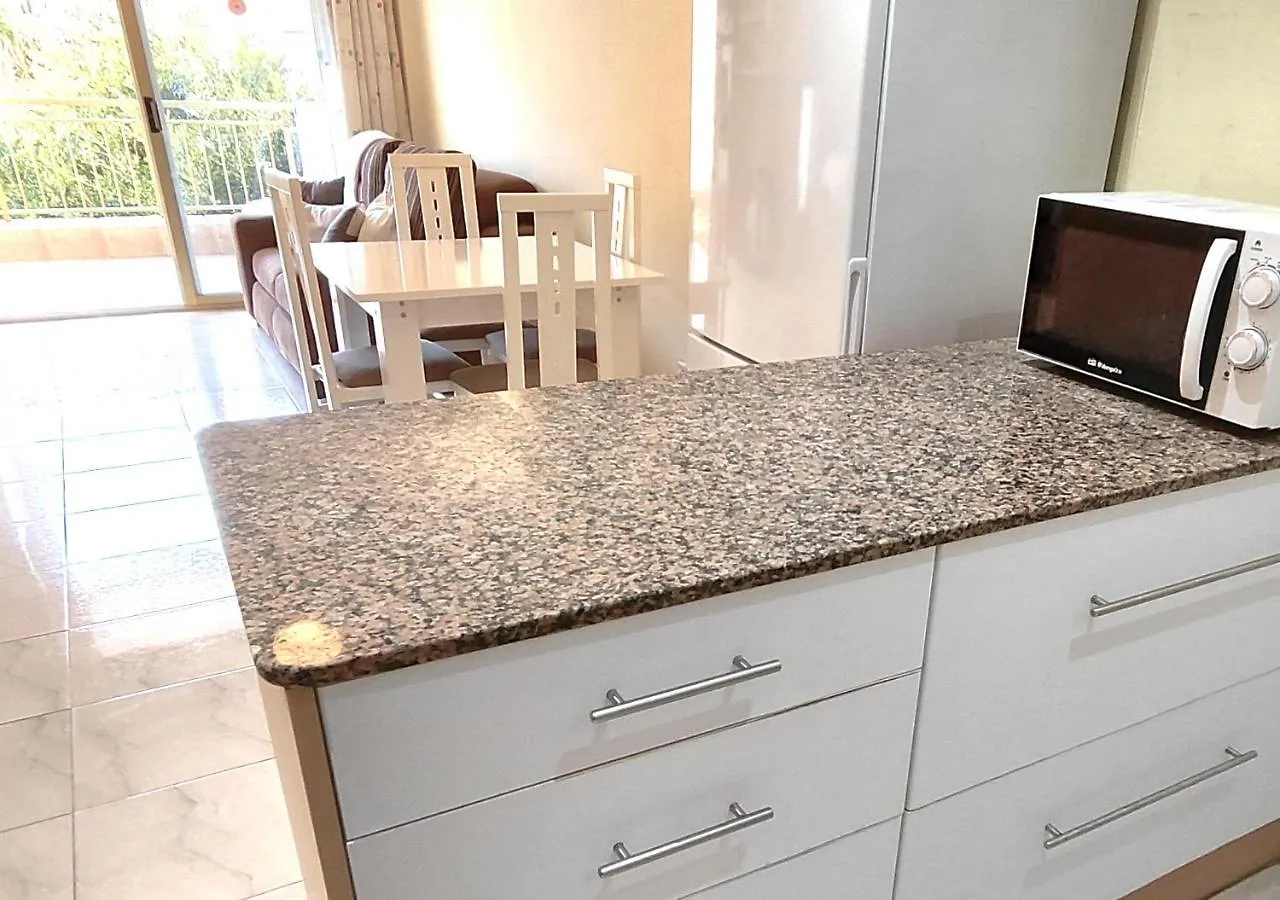 Luminoso Apartamento En Salou Con Terraza Y Parque Infantil Ideal Familias 아파트