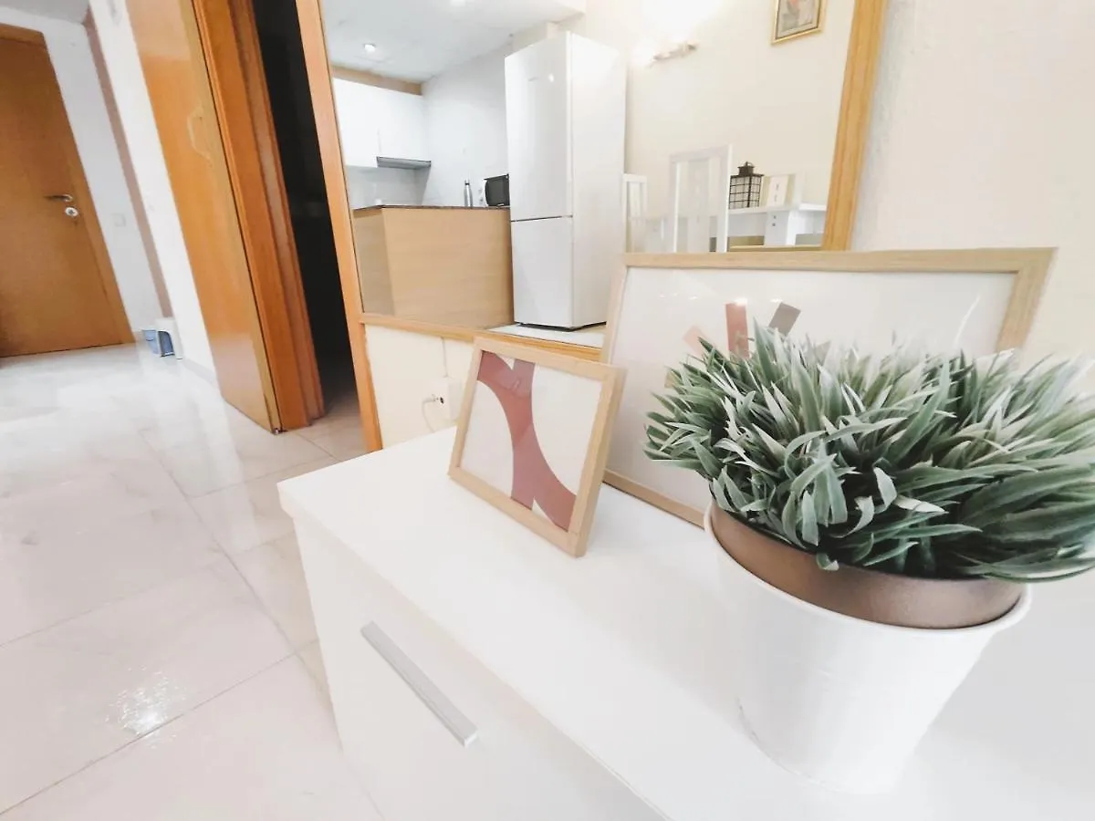 Luminoso Apartamento En Salou Con Terraza Y Parque Infantil Ideal Familias Daire