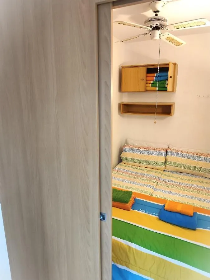 Luminoso Apartamento En Salou Con Terraza Y Parque Infantil Ideal Familias