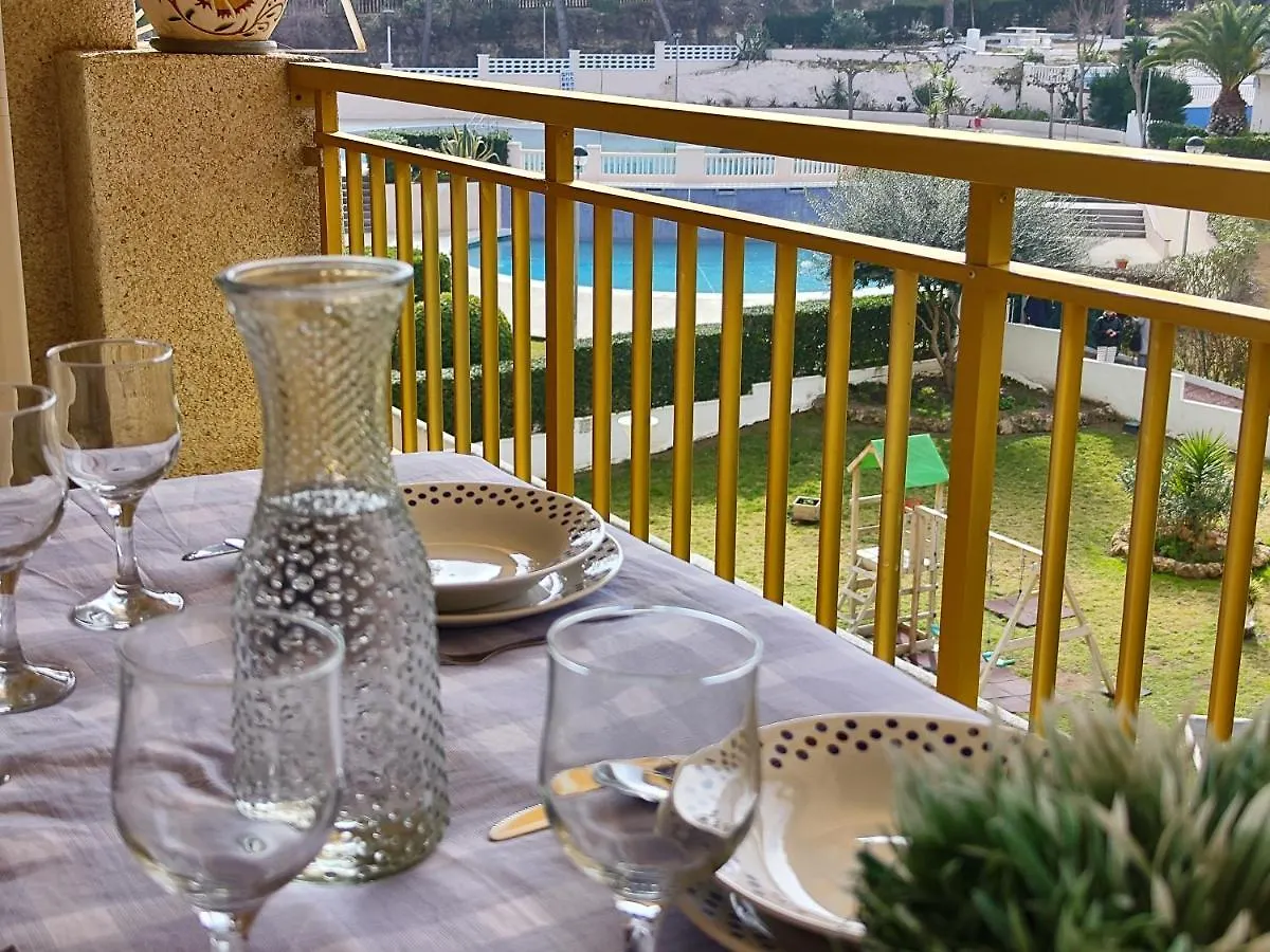 Luminoso Apartamento En Salou Con Terraza Y Parque Infantil Ideal Familias Apartmán