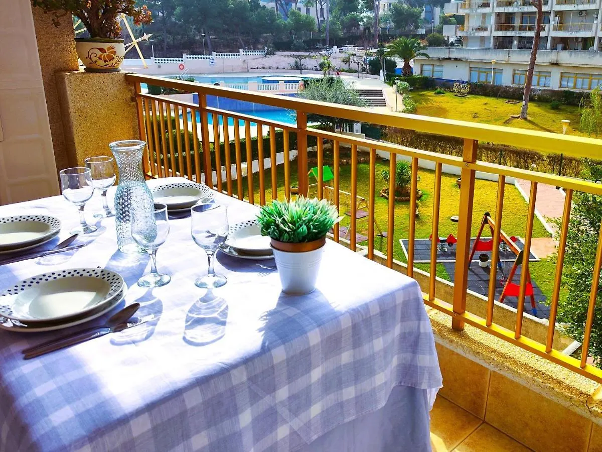 Luminoso Apartamento En Salou Con Terraza Y Parque Infantil Ideal Familias Daire