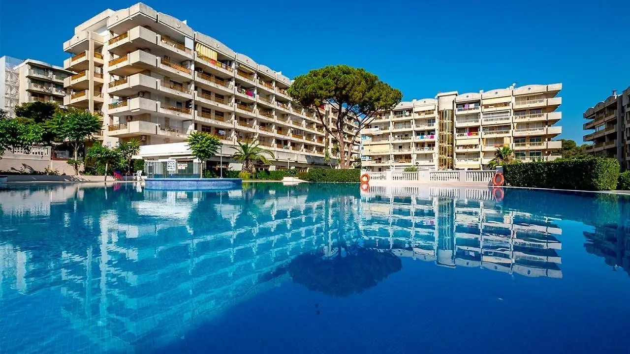 아파트 Luminoso Apartamento En Salou Con Terraza Y Parque Infantil Ideal Familias