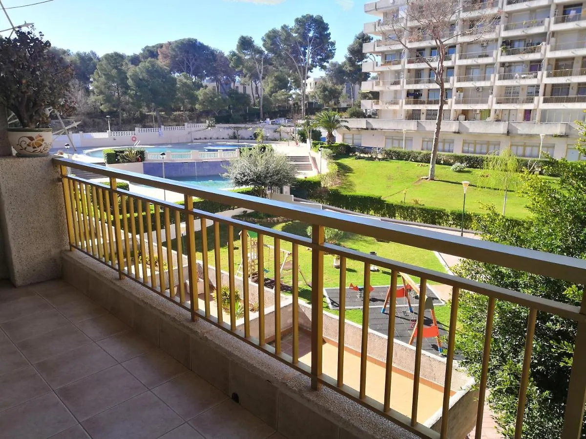 Luminoso Apartamento En Salou Con Terraza Y Parque Infantil Ideal Familias 0*,  스페인