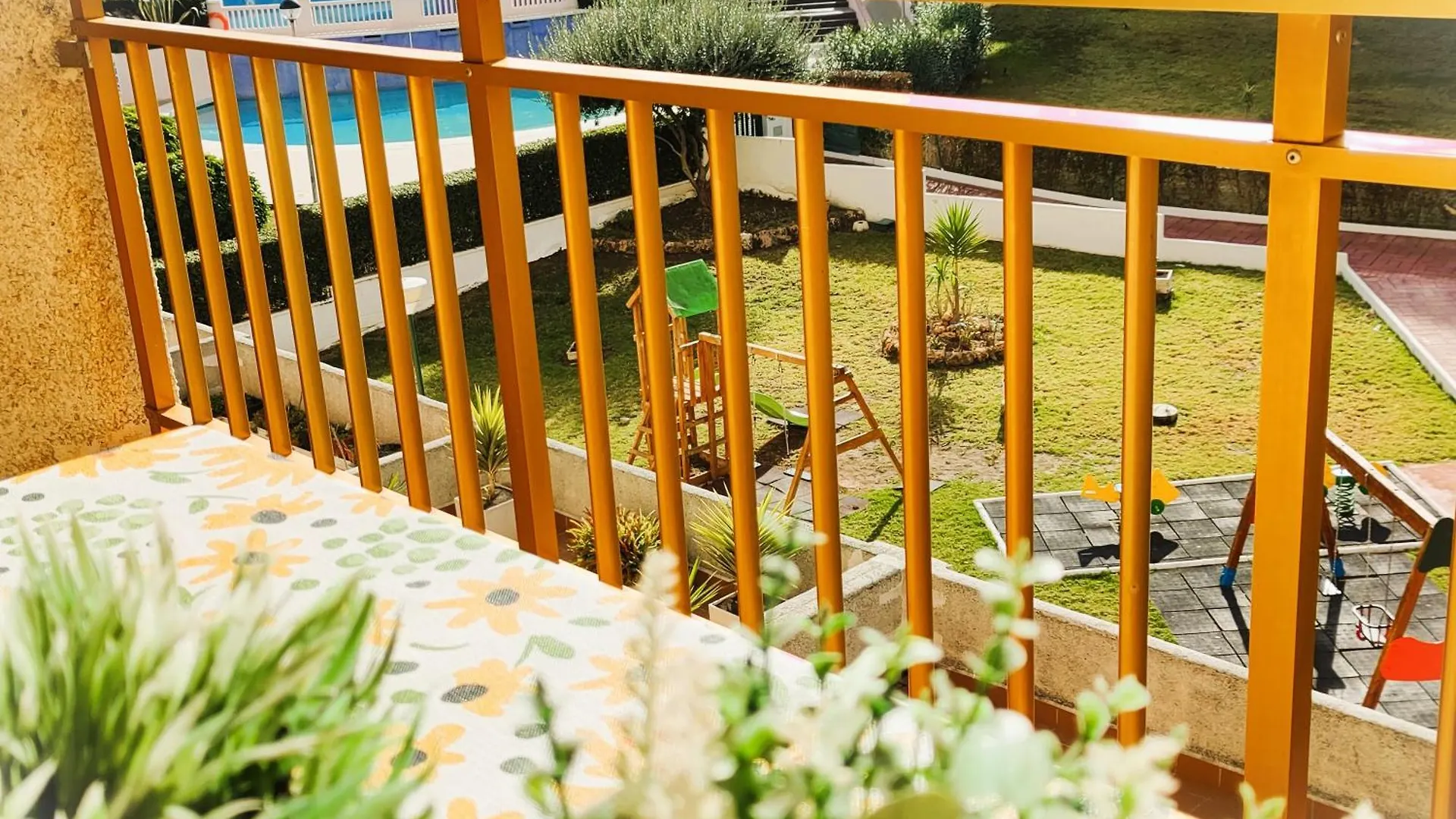 Luminoso Apartamento En Salou Con Terraza Y Parque Infantil Ideal Familias 0*,  İspanya